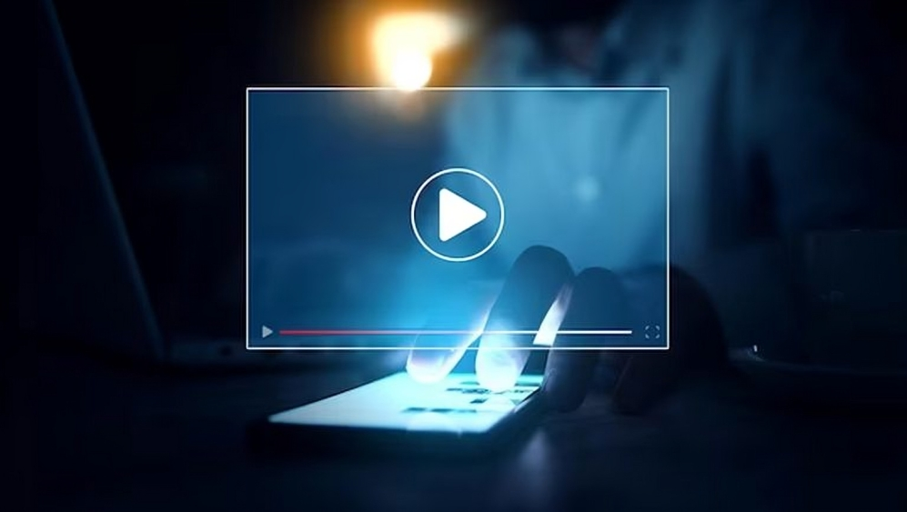 Momentum Unveils SmartClips, AI Video Agent that Turns Sales & Customer Calls into Shareable Video Highlights in Real Time