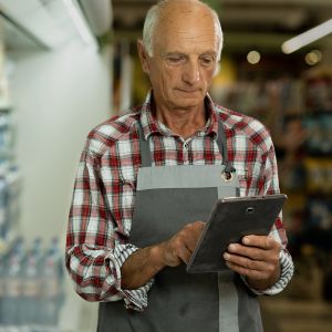 How mobile solutions can transform retail operations and drive engagement